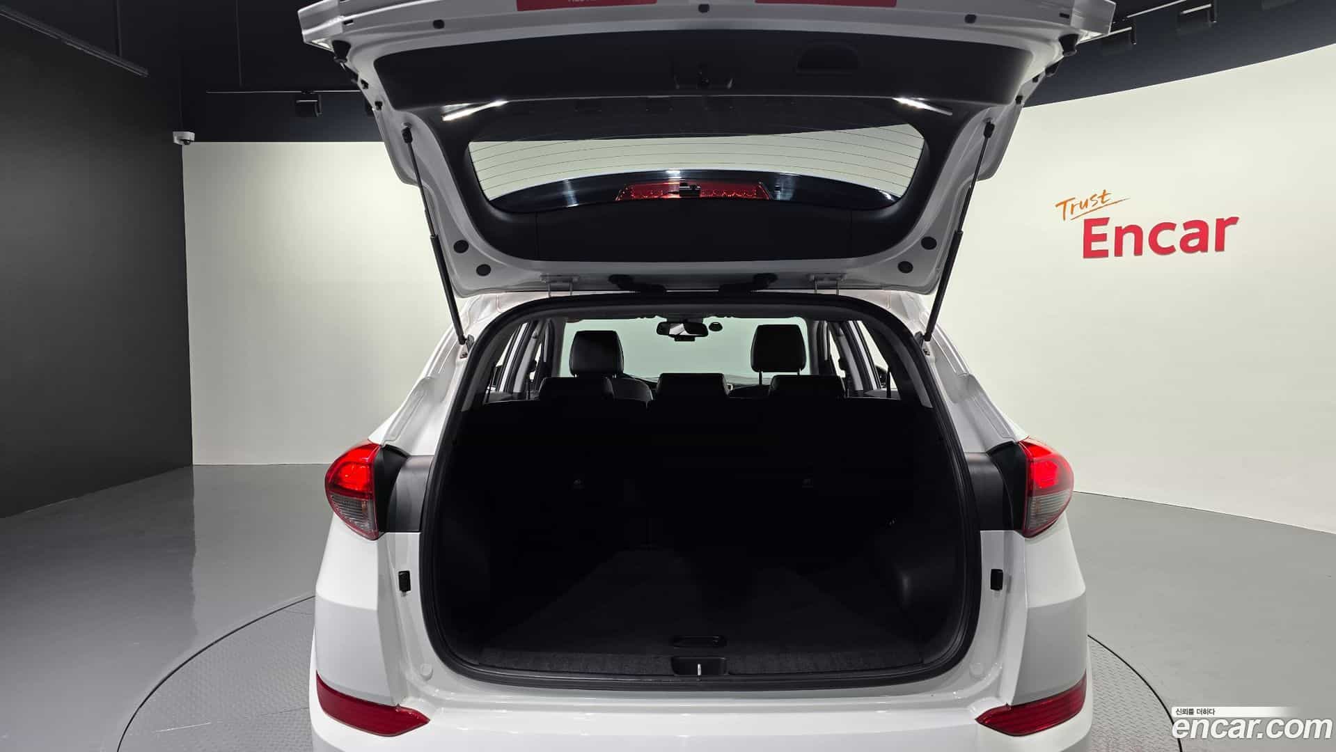 Tucson Hyundai 2015.3-OPTION-024