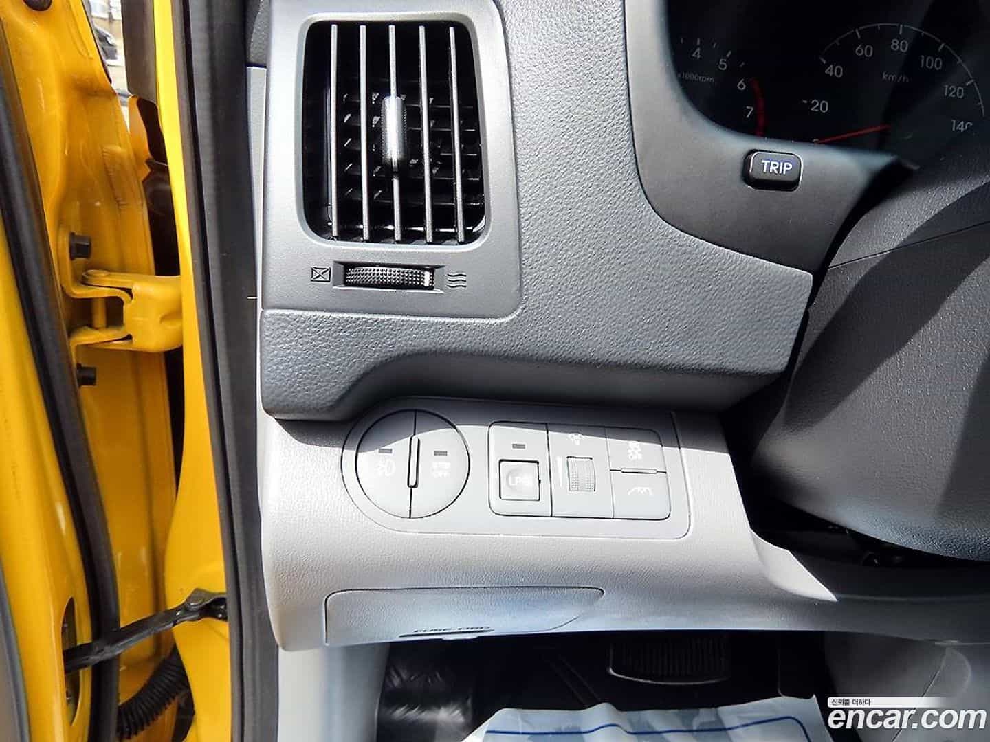 Starex Hyundai 2021.0-OPTION-017