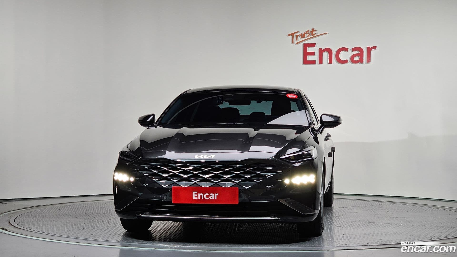 Main__Slider__Photo:K8 Kia 2021.11-2