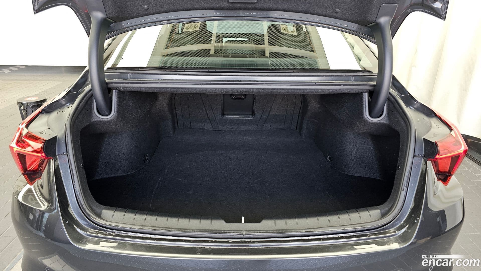 Main__Slider__Photo:K8 Kia 2021.11-19