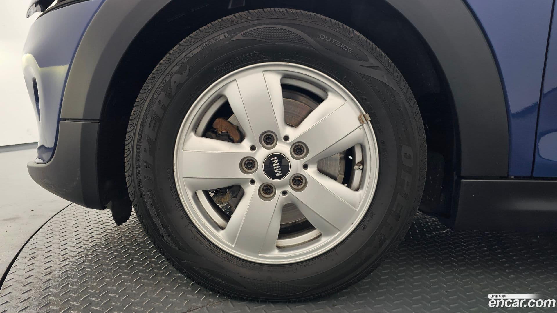 Main__Slider__Photo:Cooper Mini 2017.4-4