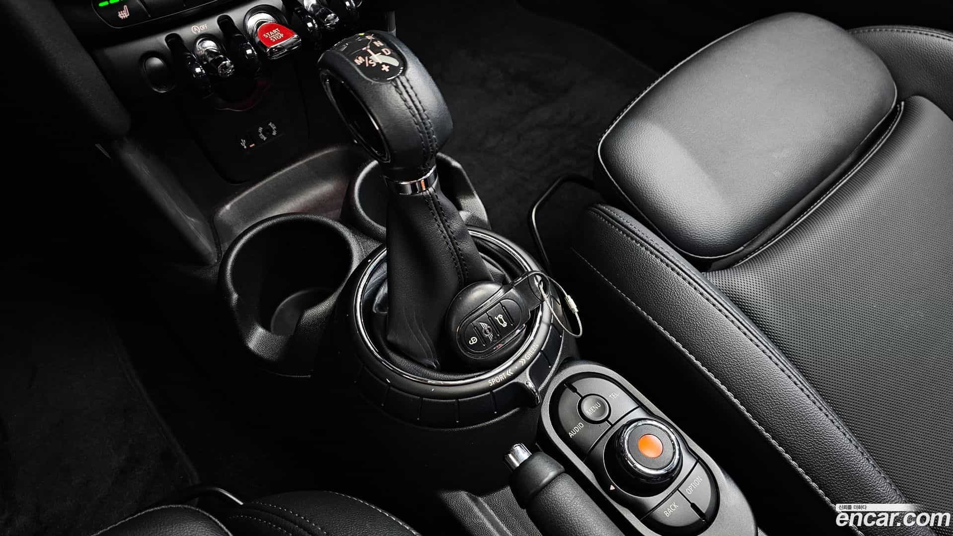 Cooper Mini 2017.4-INNER-009