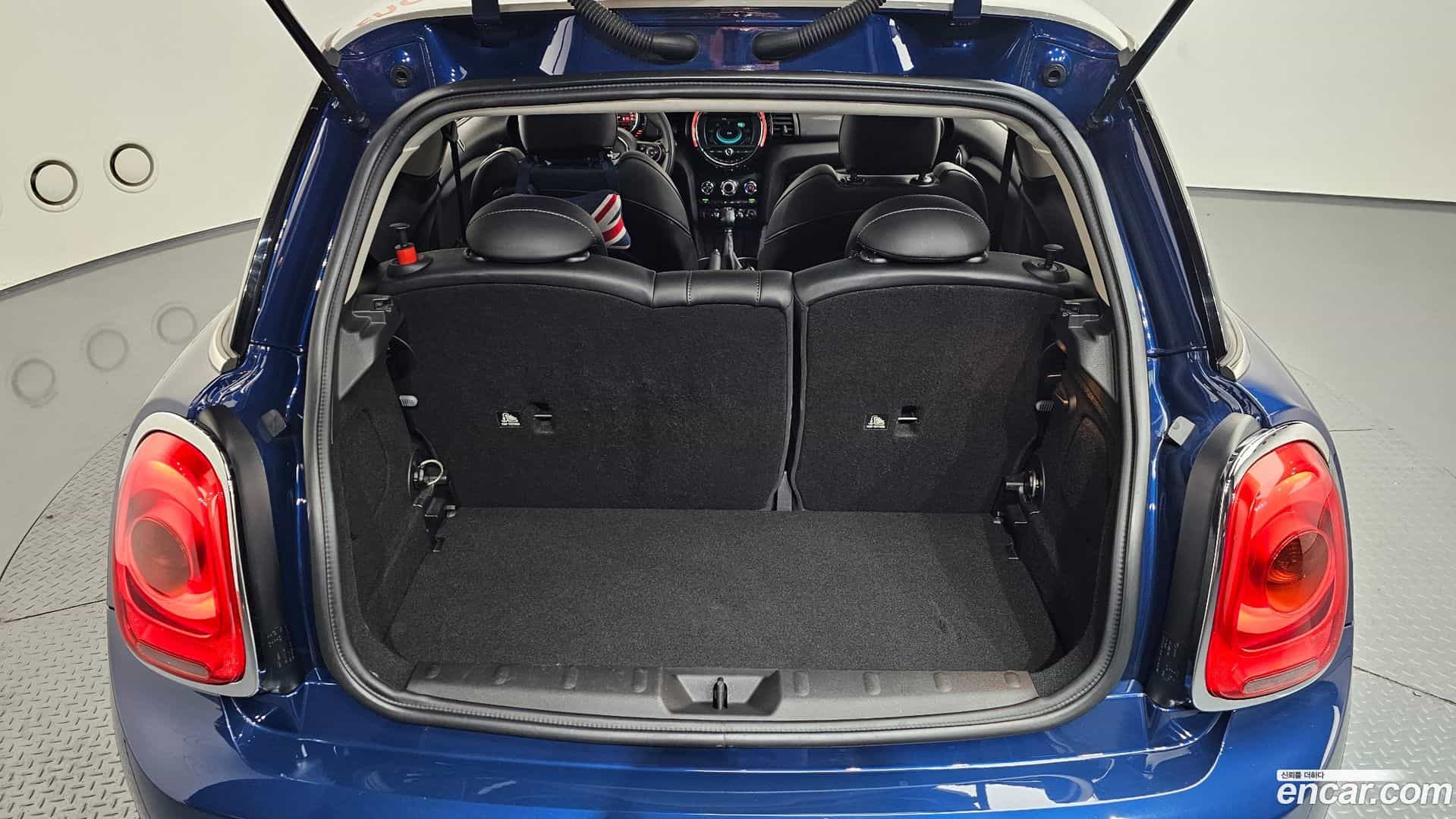 Cooper Mini 2017.4-OPTION-024