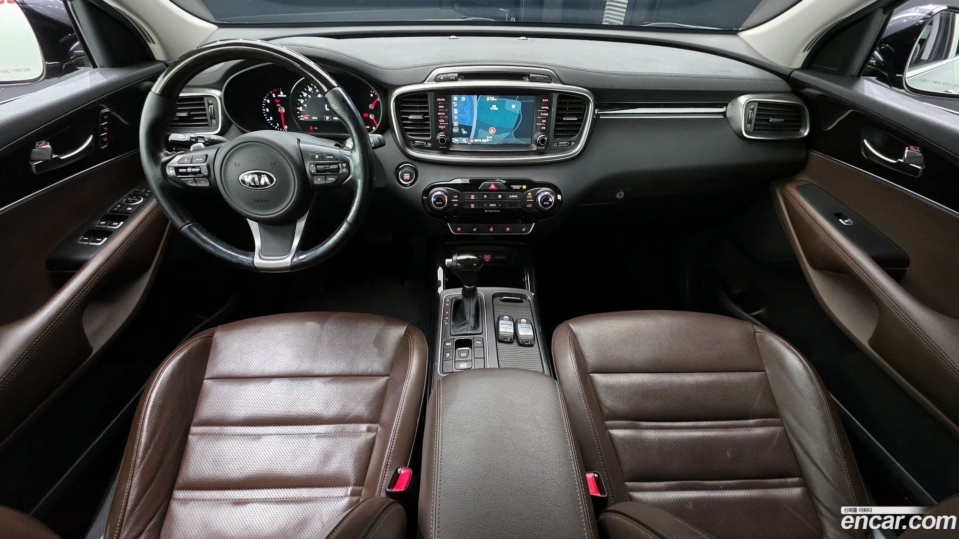 Main__Slider__Photo:Sorento Kia 2016.5-6