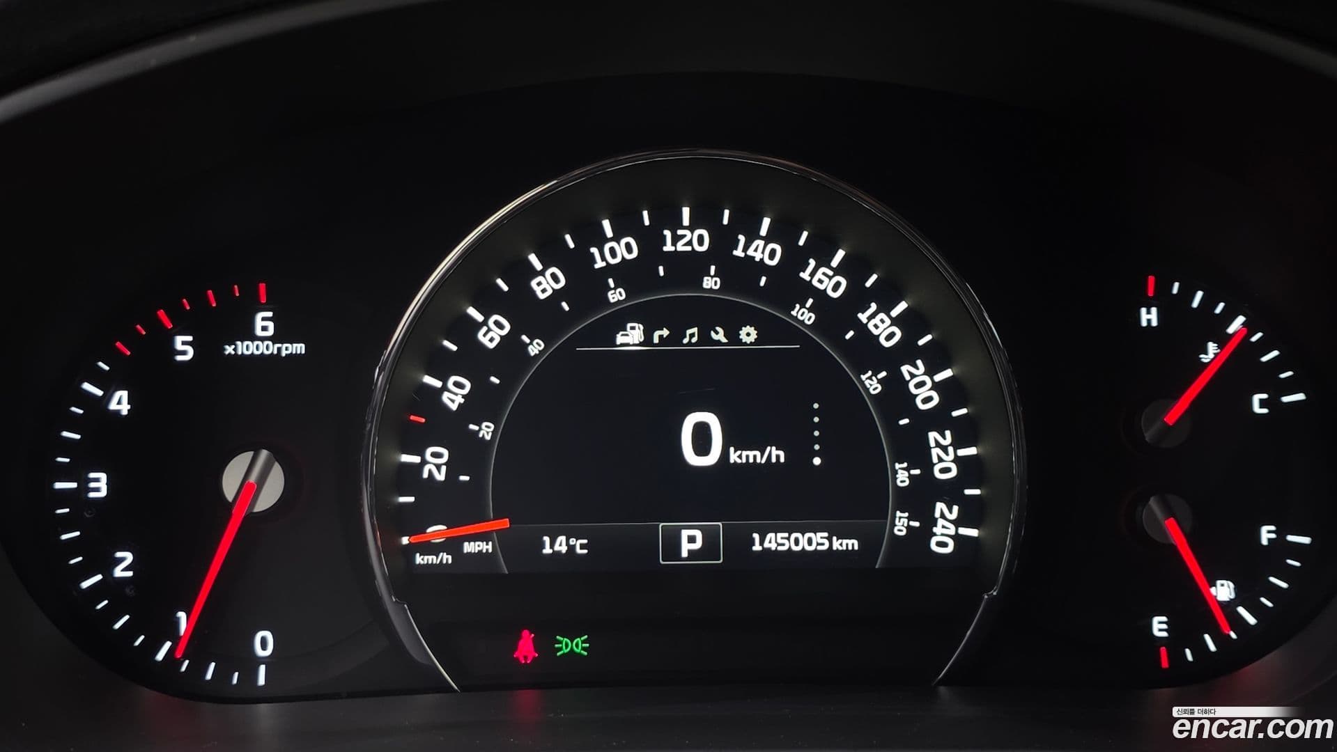 Main__Slider__Photo:Sorento Kia 2016.5-7