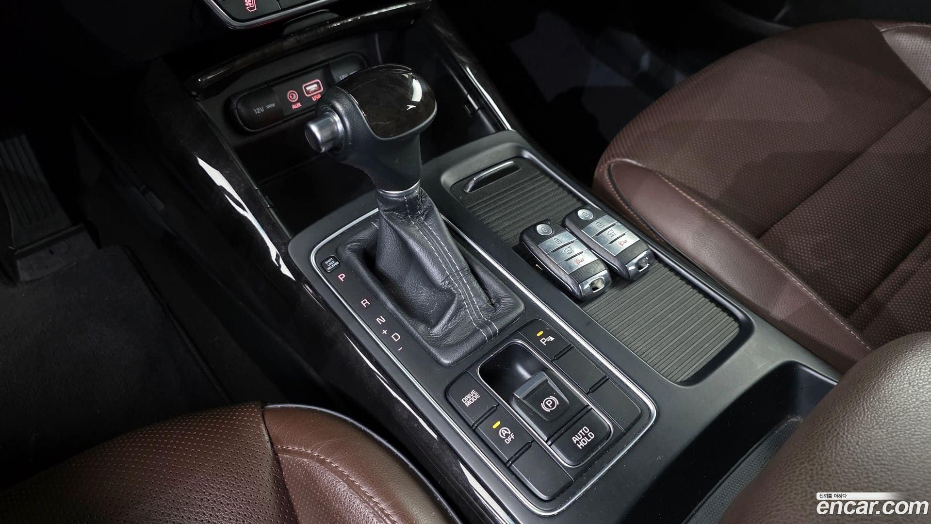 Main__Slider__Photo:Sorento Kia 2016.5-8