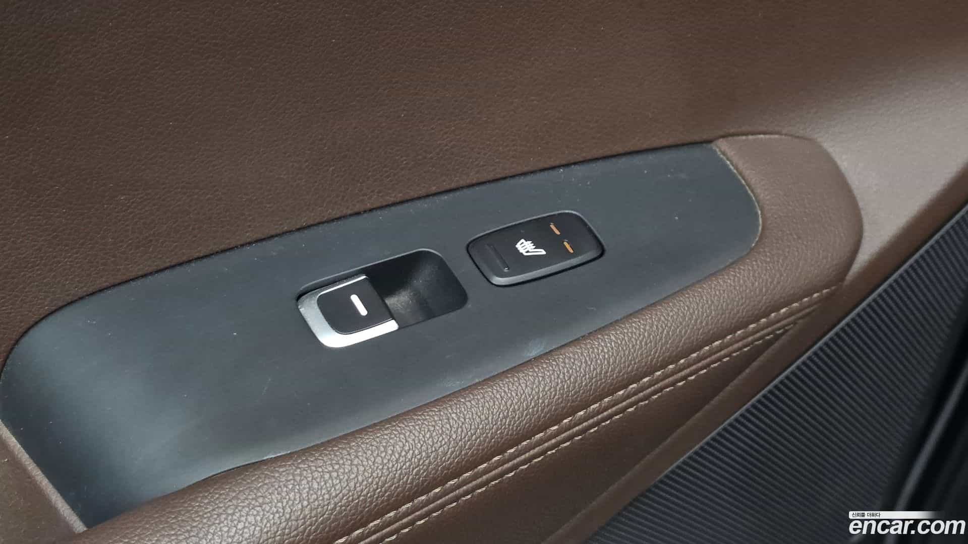 Sorento Kia 2016.5-OPTION-022