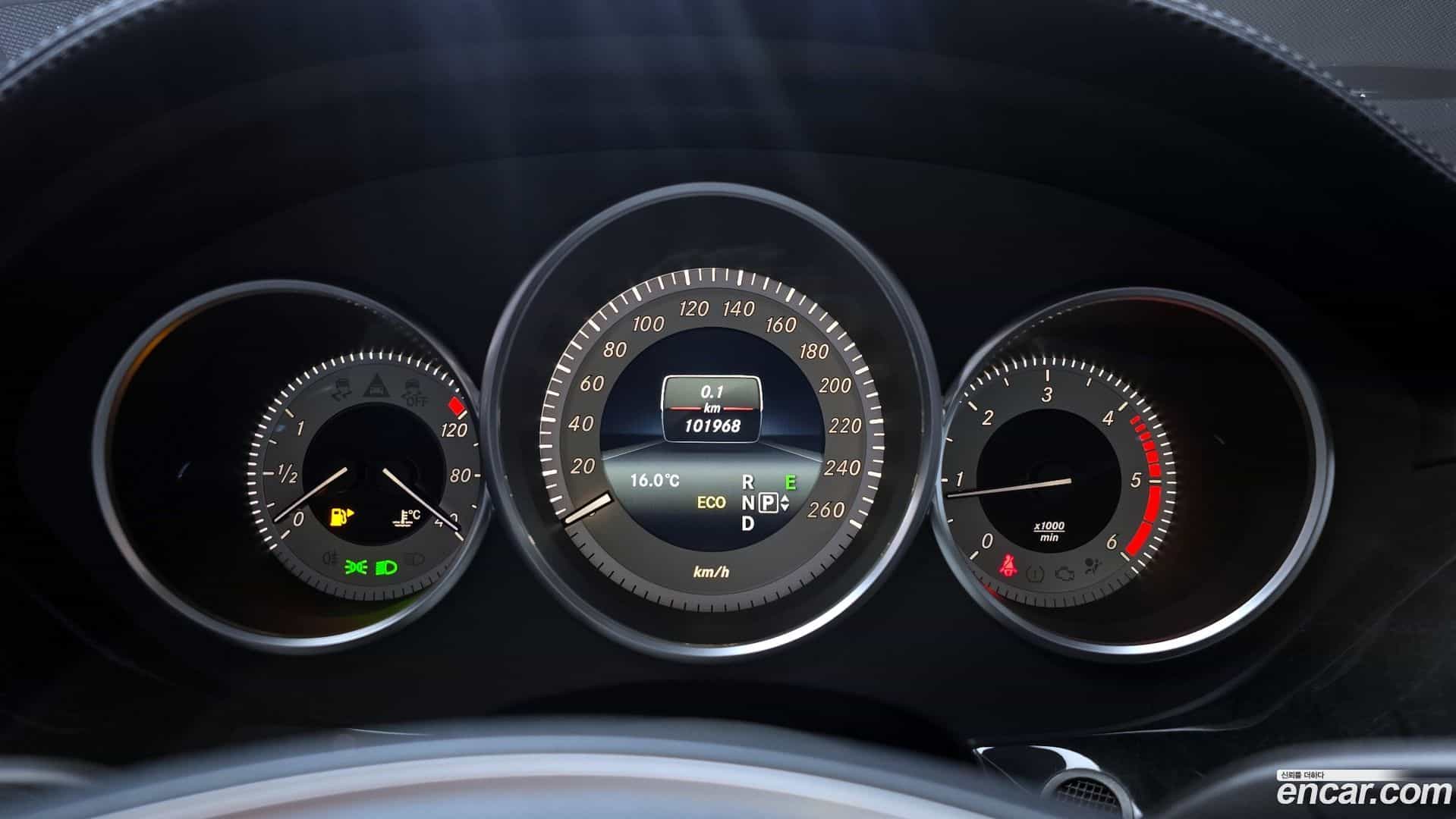 CLS-Class Mercedes-Benz 2017.2-INNER-008