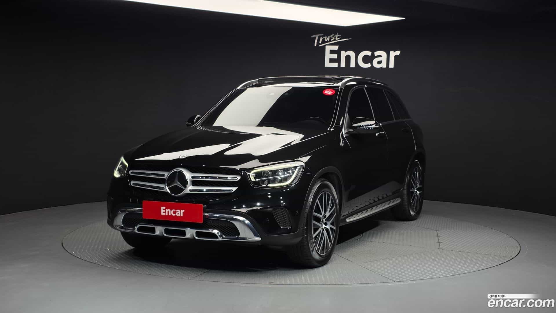 GLC-Class Mercedes-Benz 2021.3-OUTER-001