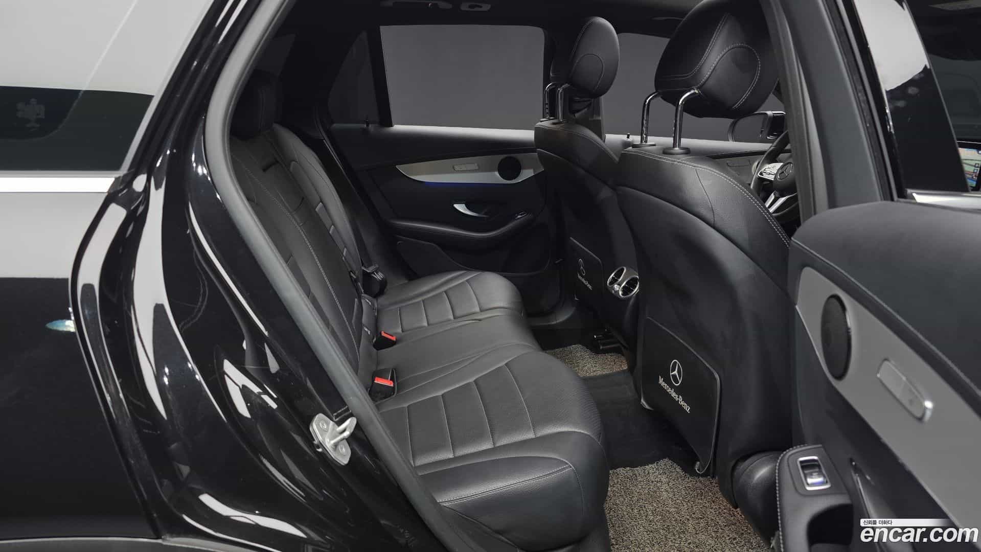 GLC-Class Mercedes-Benz 2021.3-OPTION-016