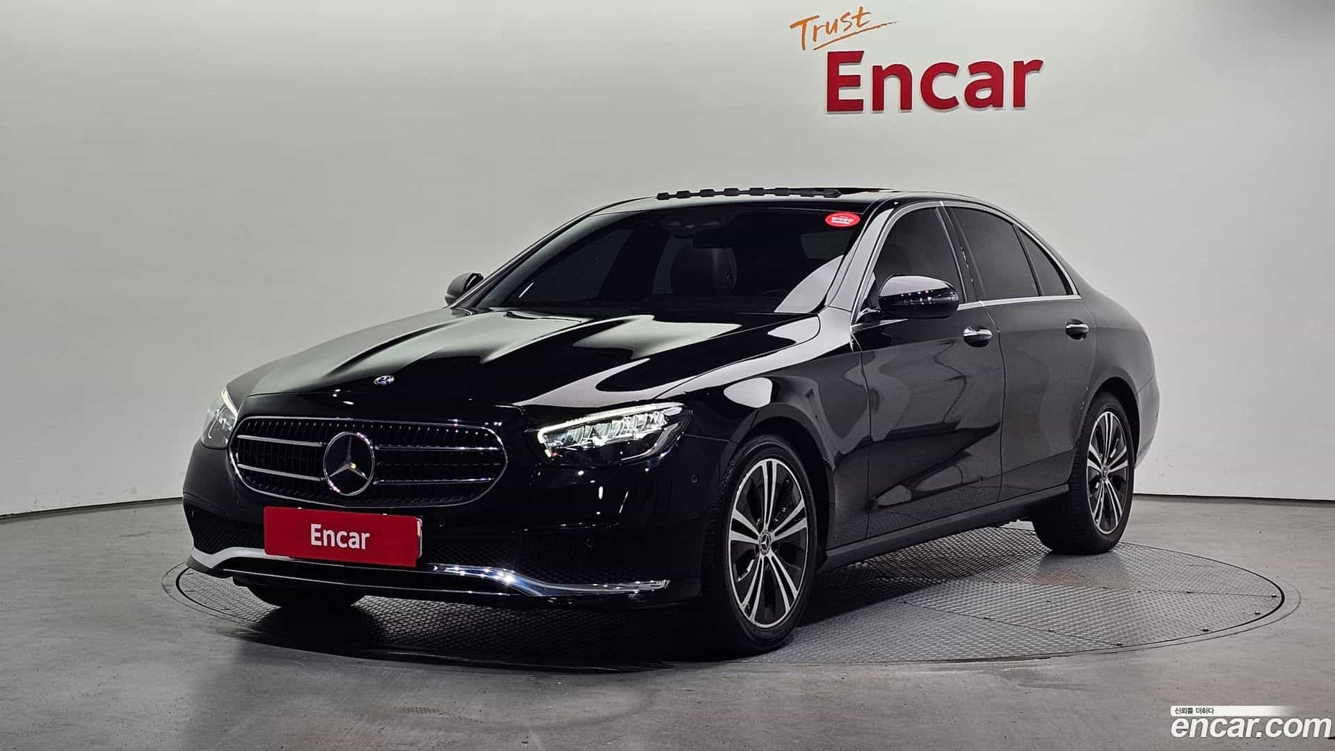 E-Class Mercedes-Benz 2021.2-OUTER-001