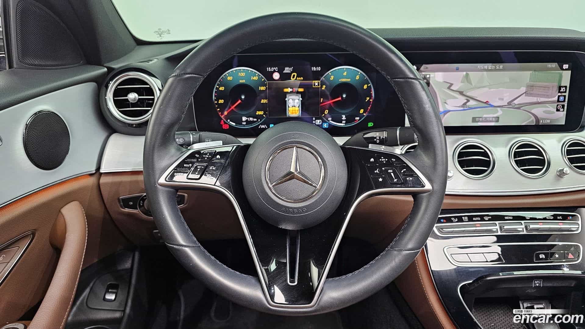 E-Class Mercedes-Benz 2021.2-OPTION-016