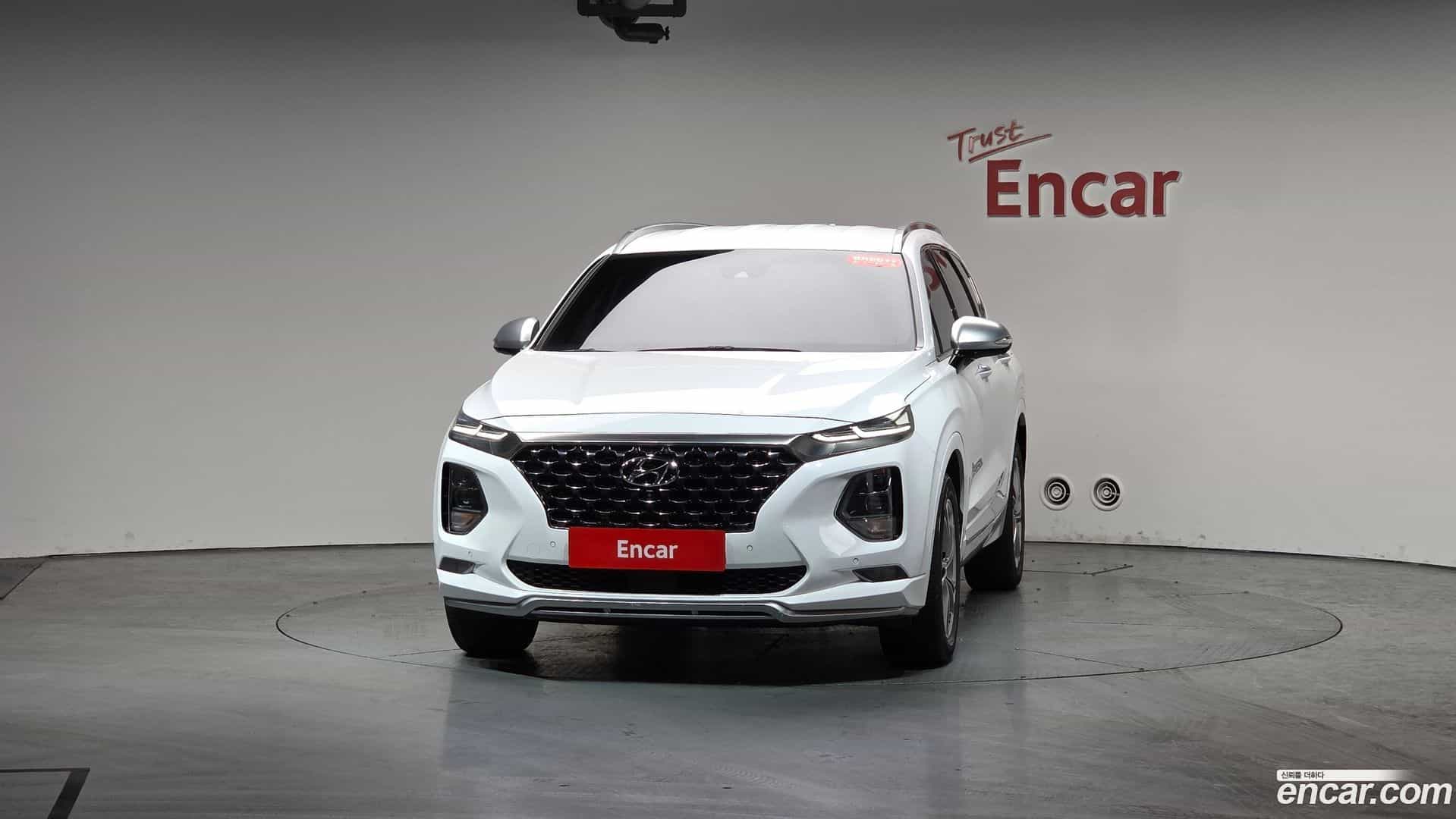 Santafe Hyundai 2018.8-OUTER-003