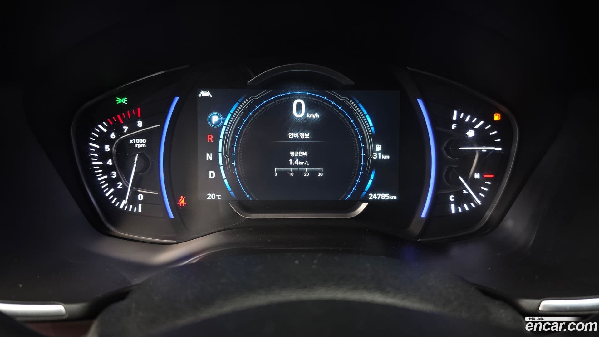 Main__Slider__Photo:Santafe Hyundai 2018.8-7