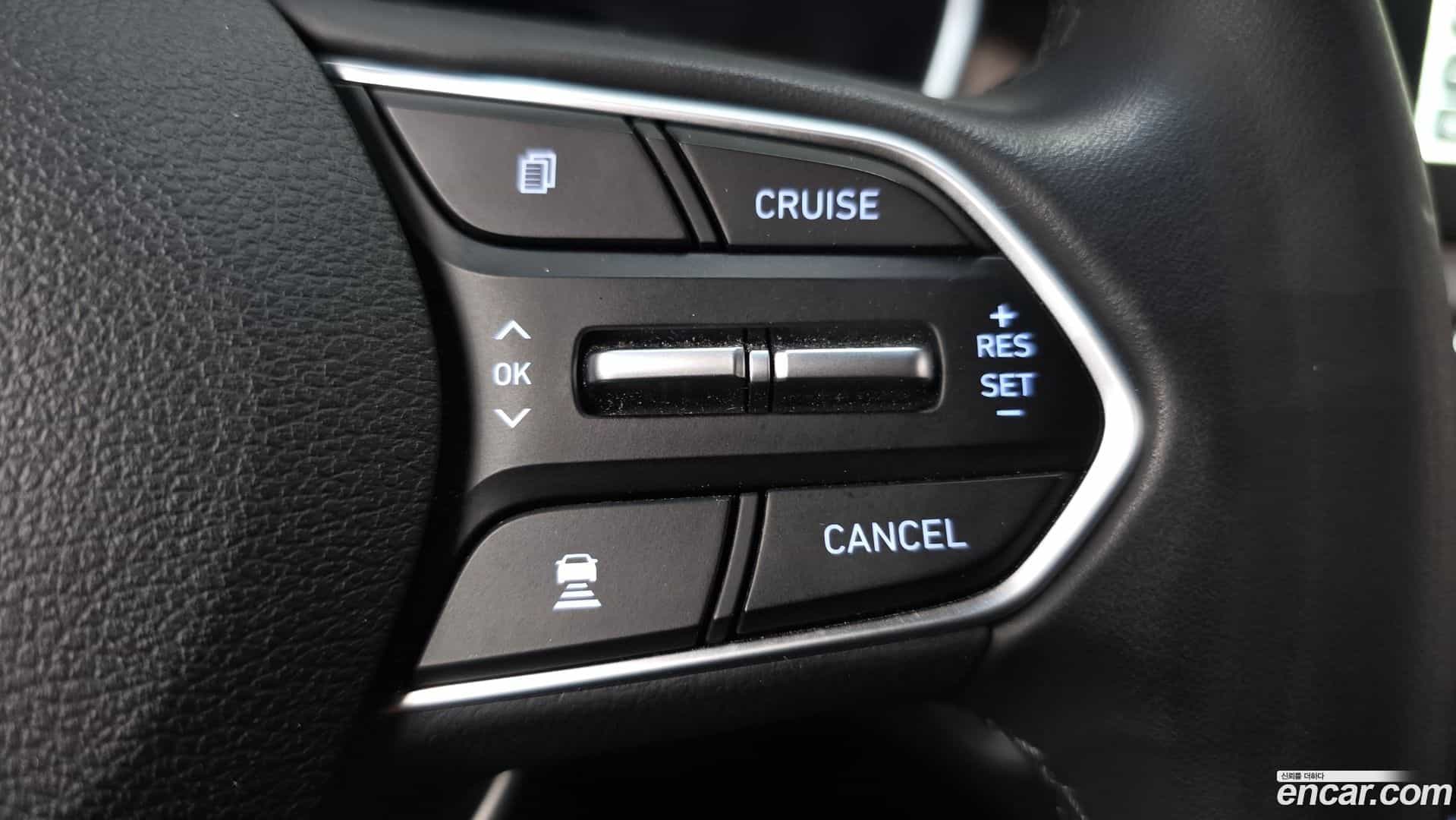 Santafe Hyundai 2018.8-OPTION-022