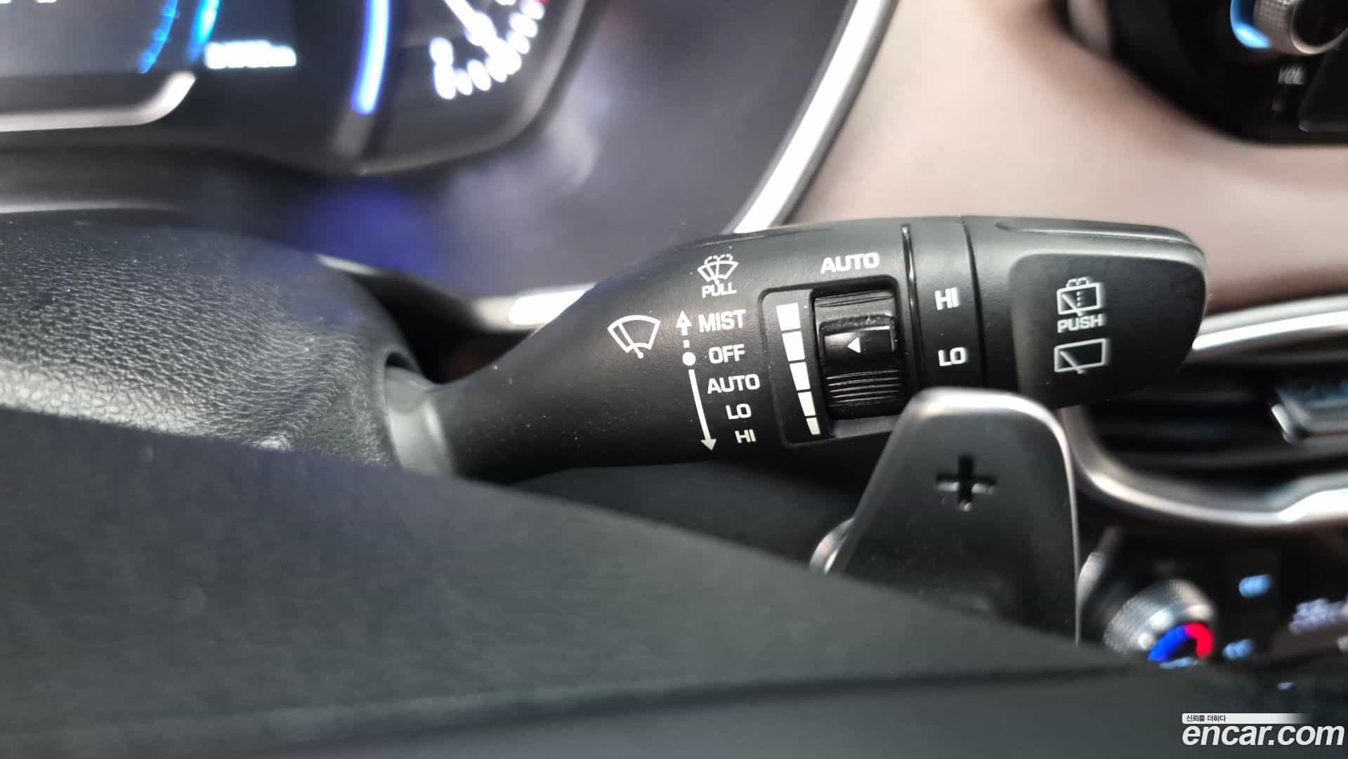 Santafe Hyundai 2018.8-OPTION-023