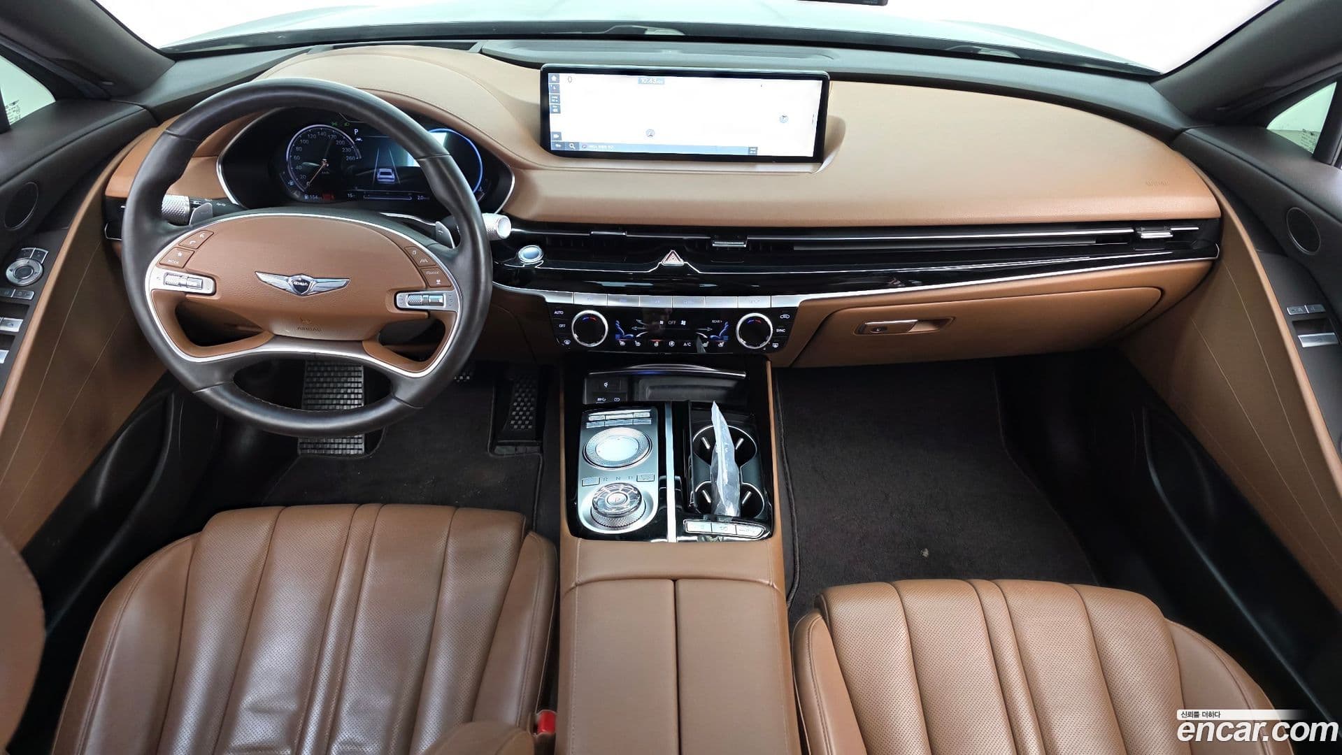 Main__Slider__Photo:G80 Genesis 2021.1-6