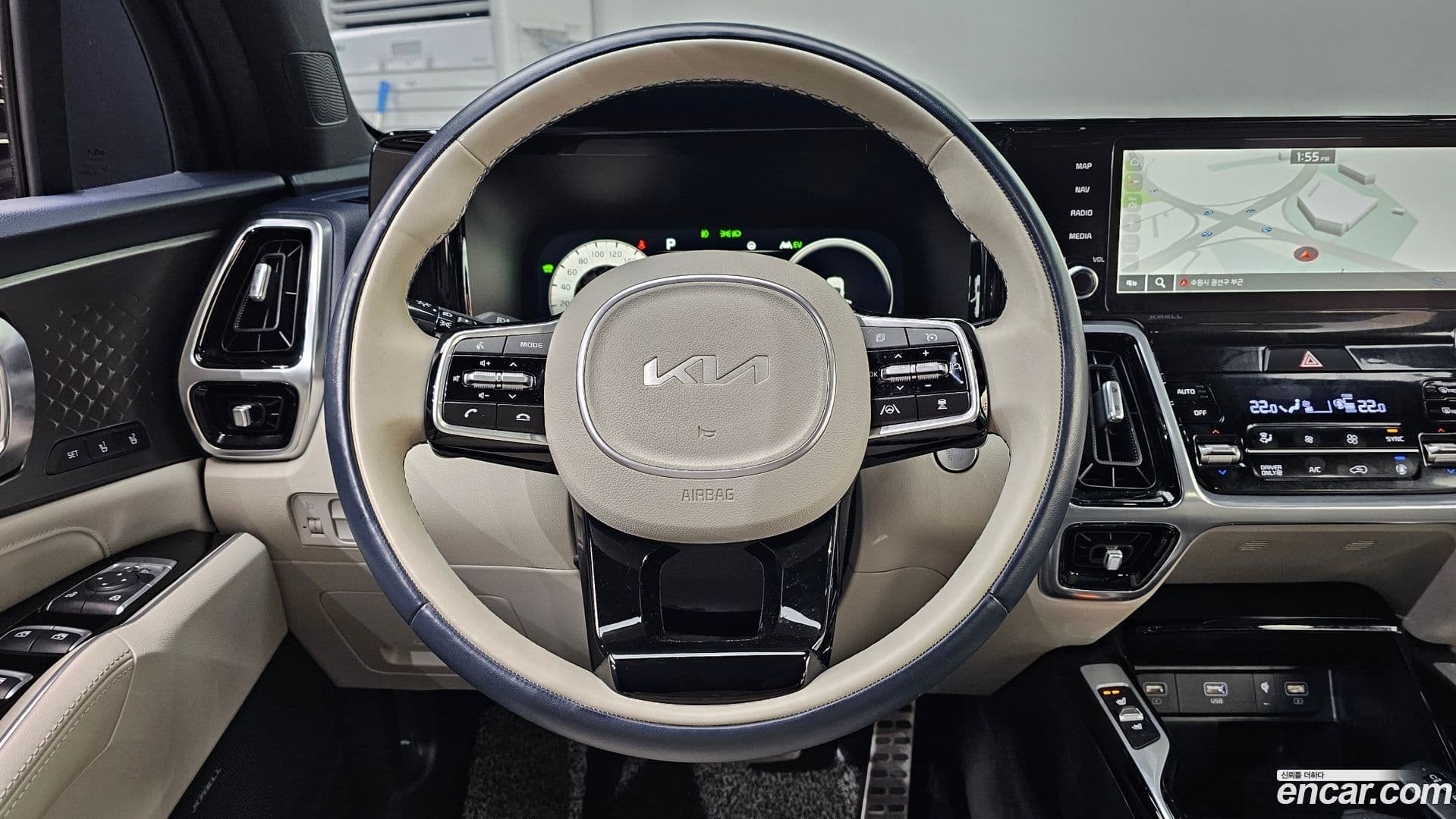 Main__Slider__Photo:Sorento Kia 2023.2-12