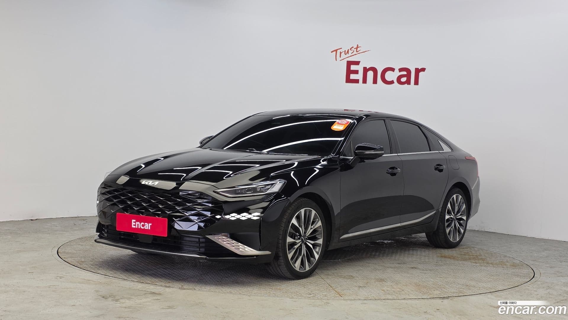 Main__Slider__Photo:K8 Kia 2022.1-0