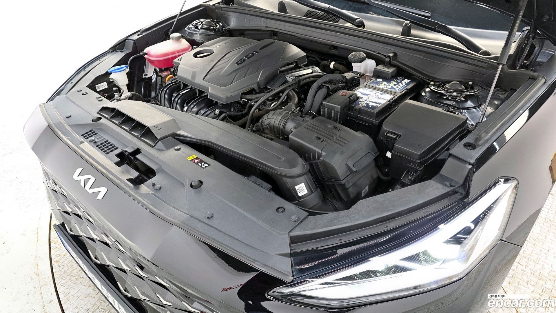 Main__Slider__Photo:K8 Kia 2022.1-5