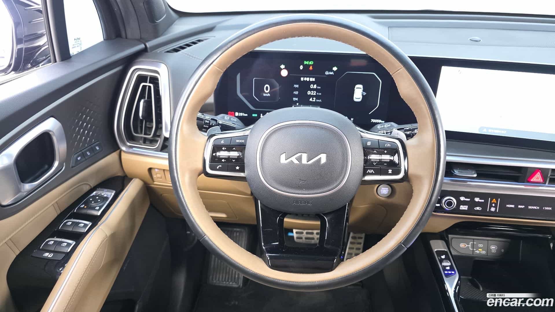 Sorento Kia 2023.10-OPTION-017