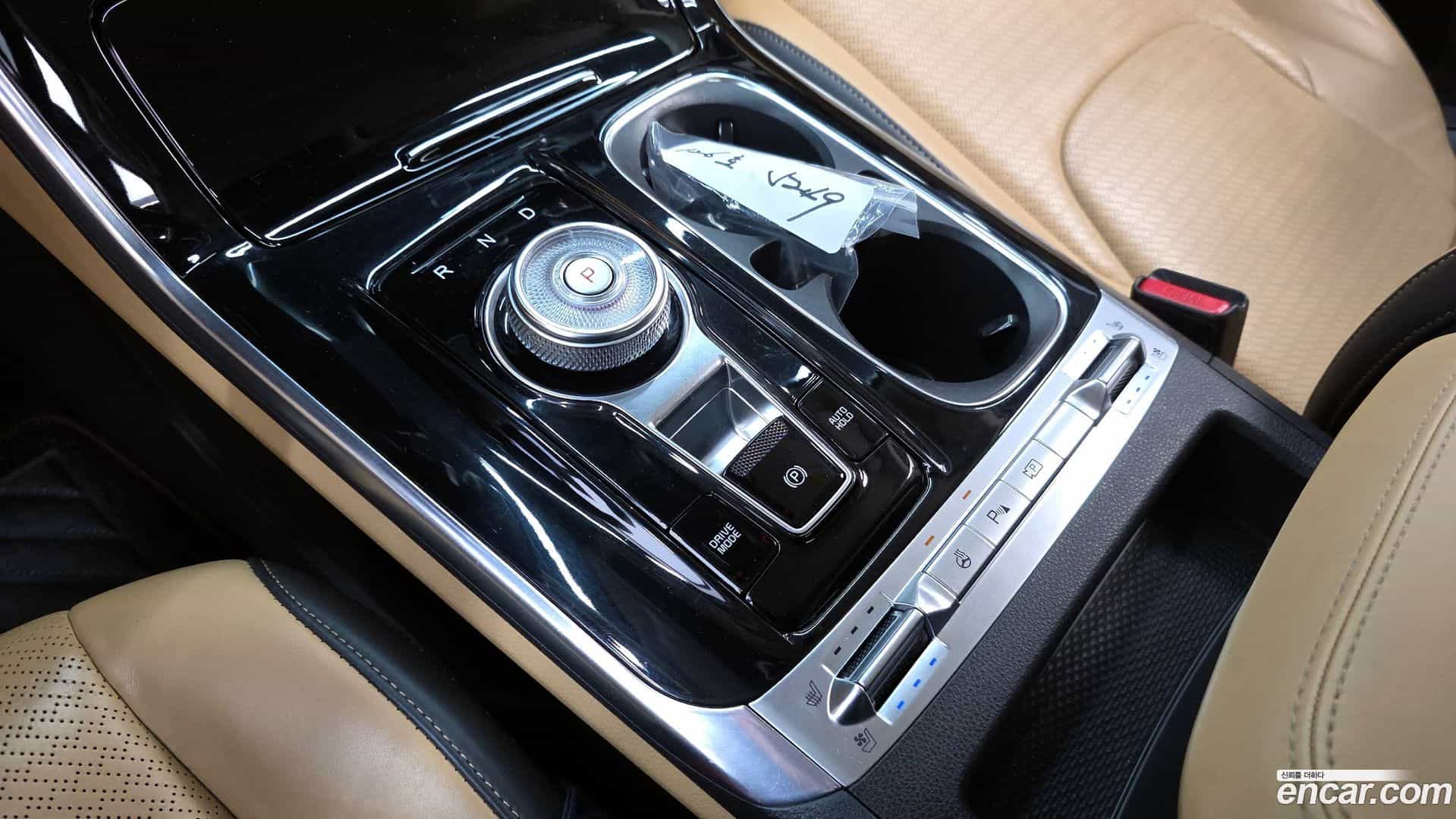 Canival Kia 2021.2-INNER-009