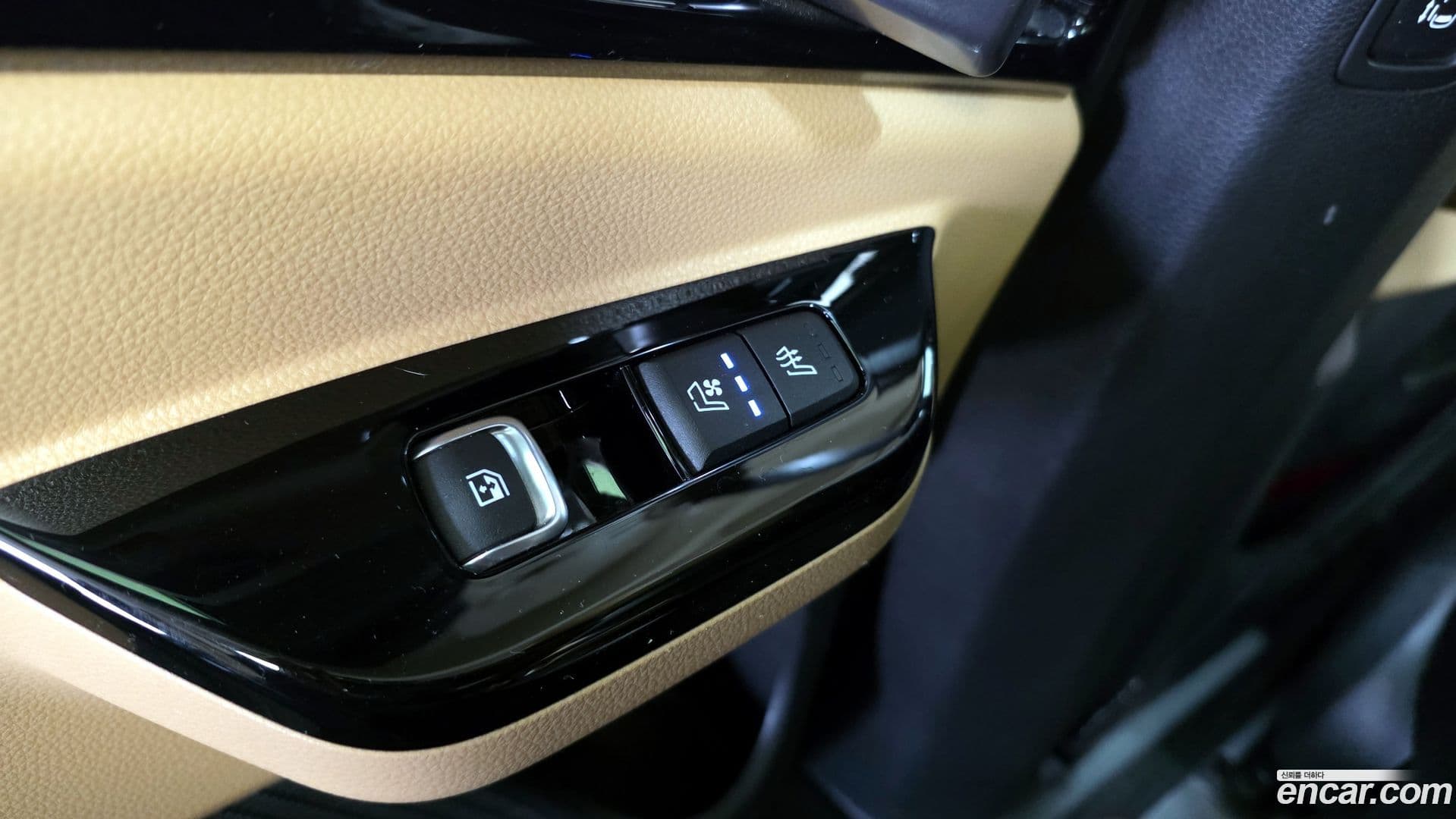 Main__Slider__Photo:Canival Kia 2021.2-17