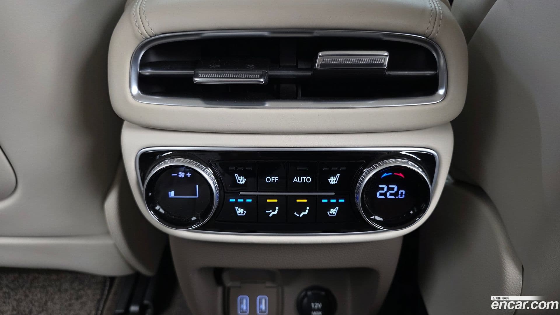 Main__Slider__Photo:GV80 Genesis 2022.2-18