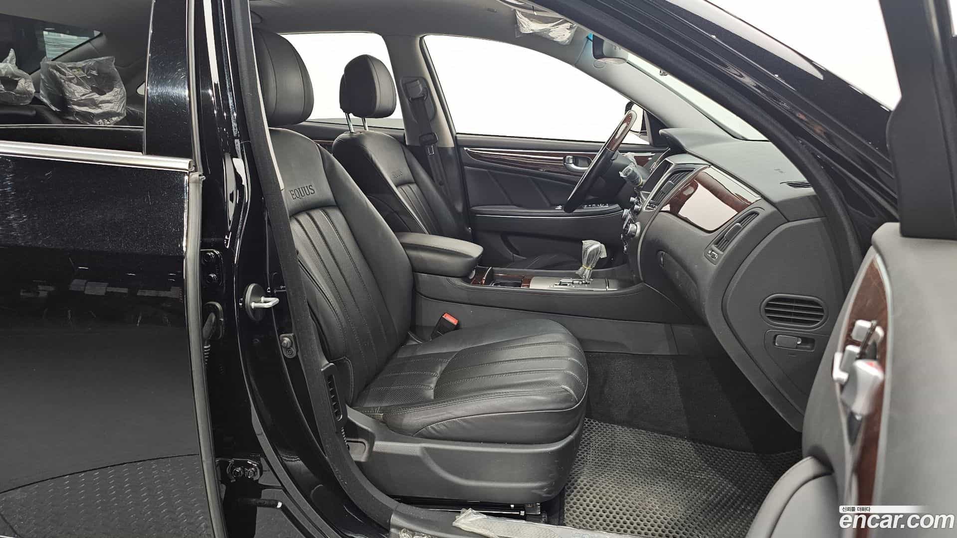 Equus Hyundai 2012.6-INNER-010