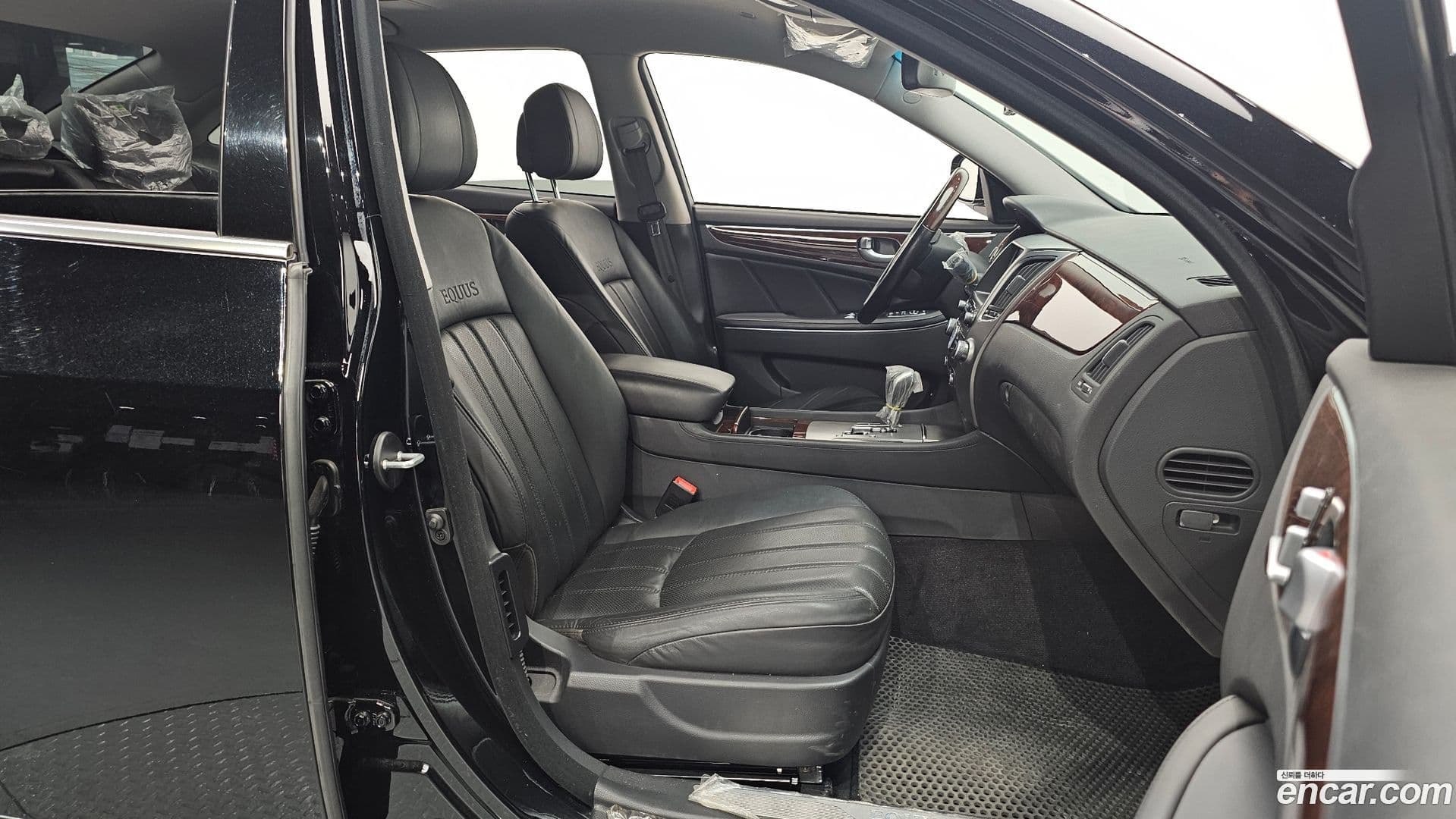 Main__Slider__Photo:Equus Hyundai 2012.6-9