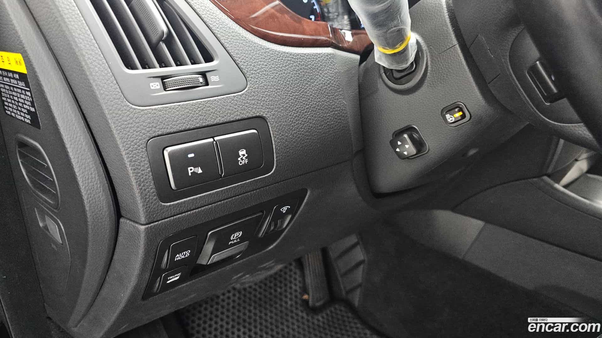 Equus Hyundai 2012.6-OPTION-022