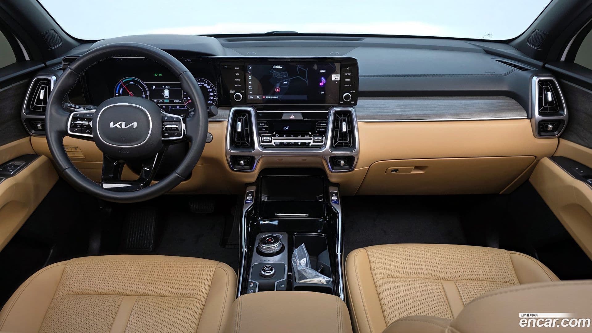 Main__Slider__Photo:Sorento Kia 2022.3-6