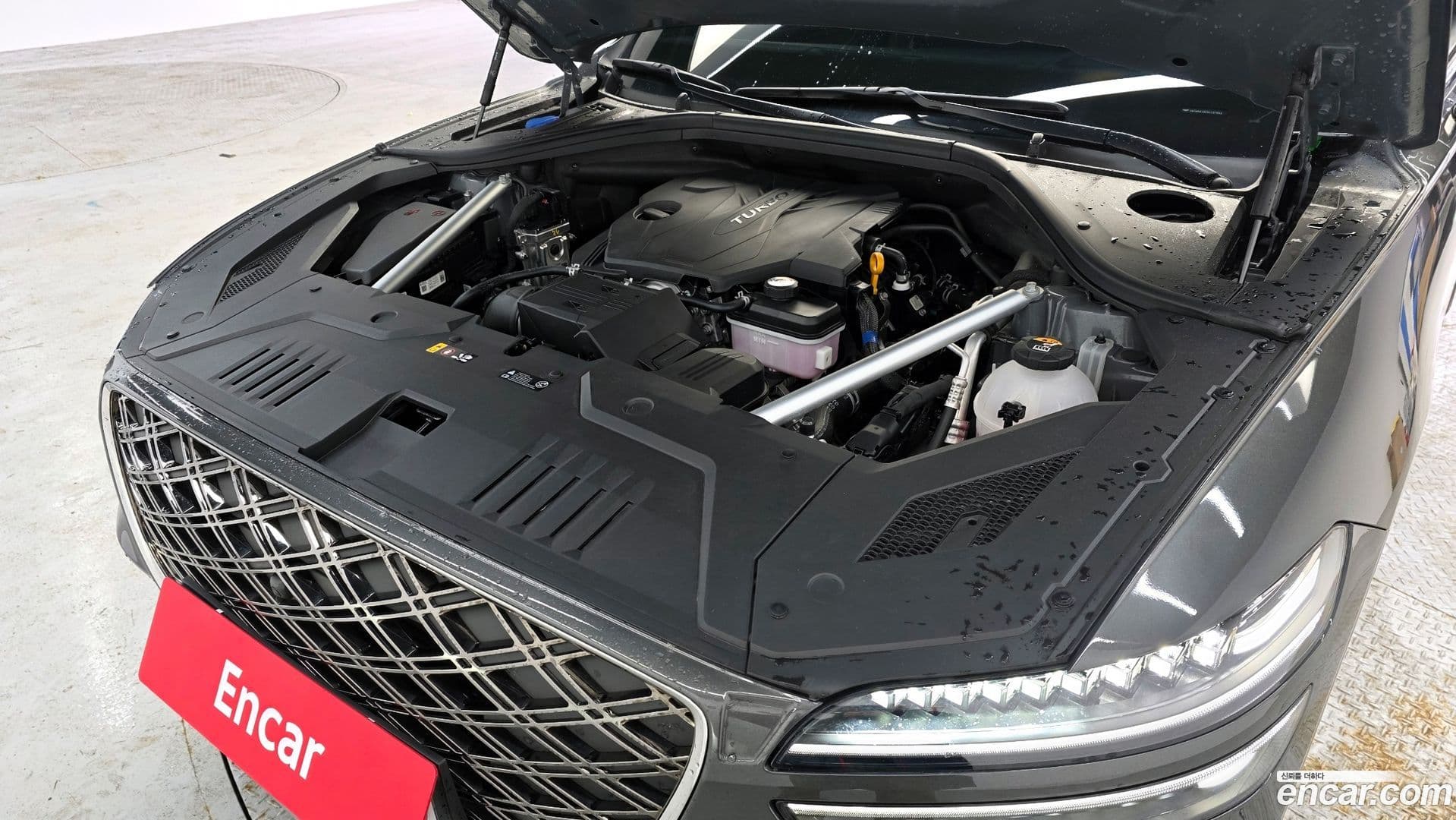 Main__Slider__Photo:GV70 Genesis 2024.7-5