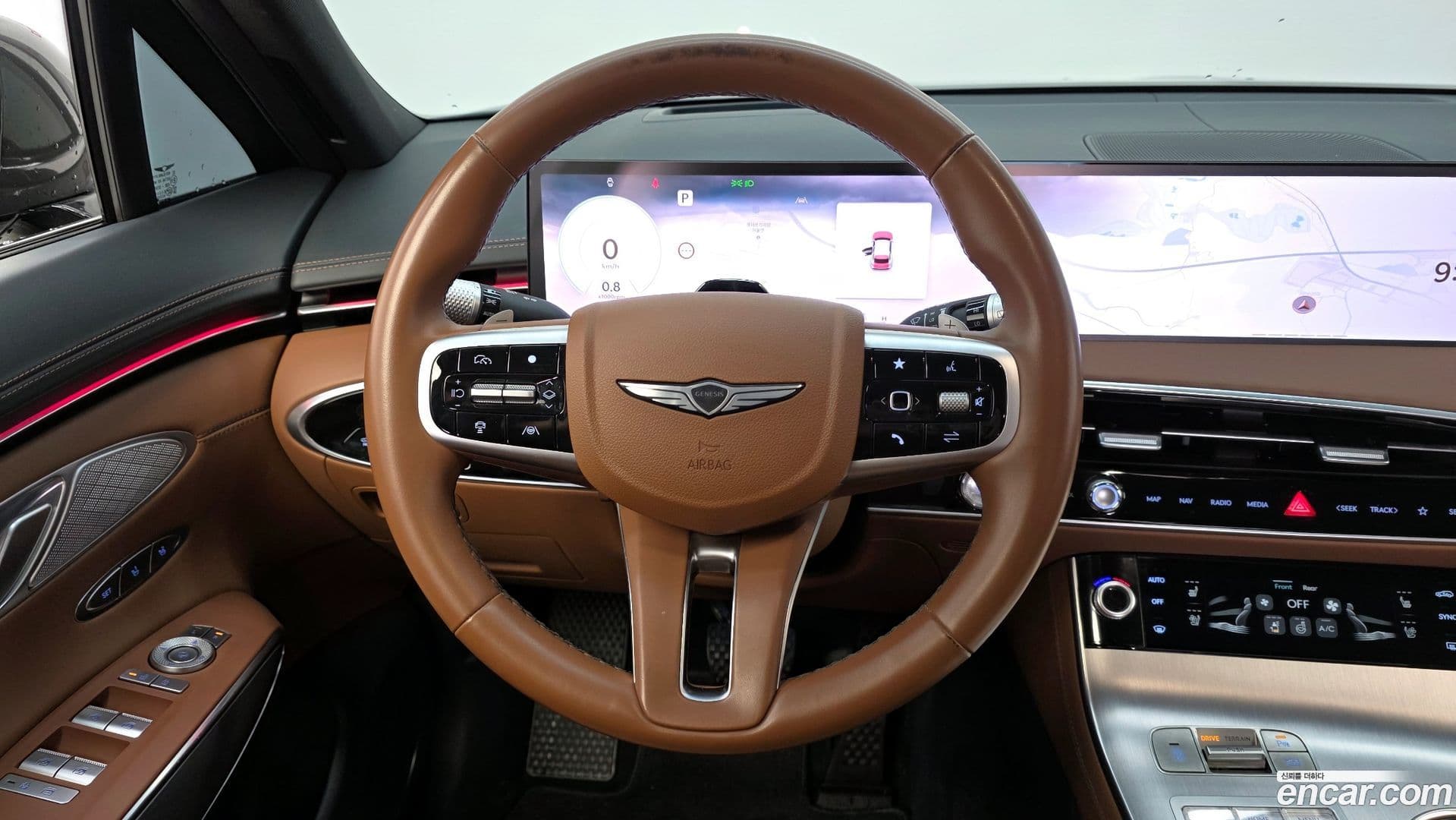 Main__Slider__Photo:GV70 Genesis 2024.7-12