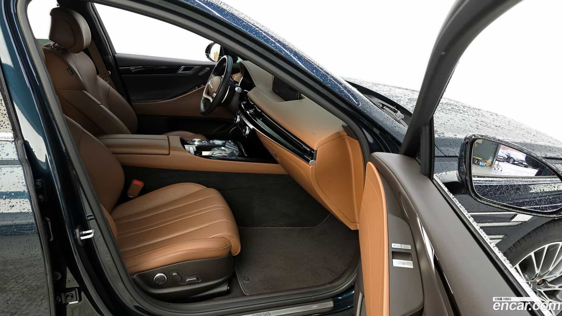 G80 Genesis 2022.2-INNER-010