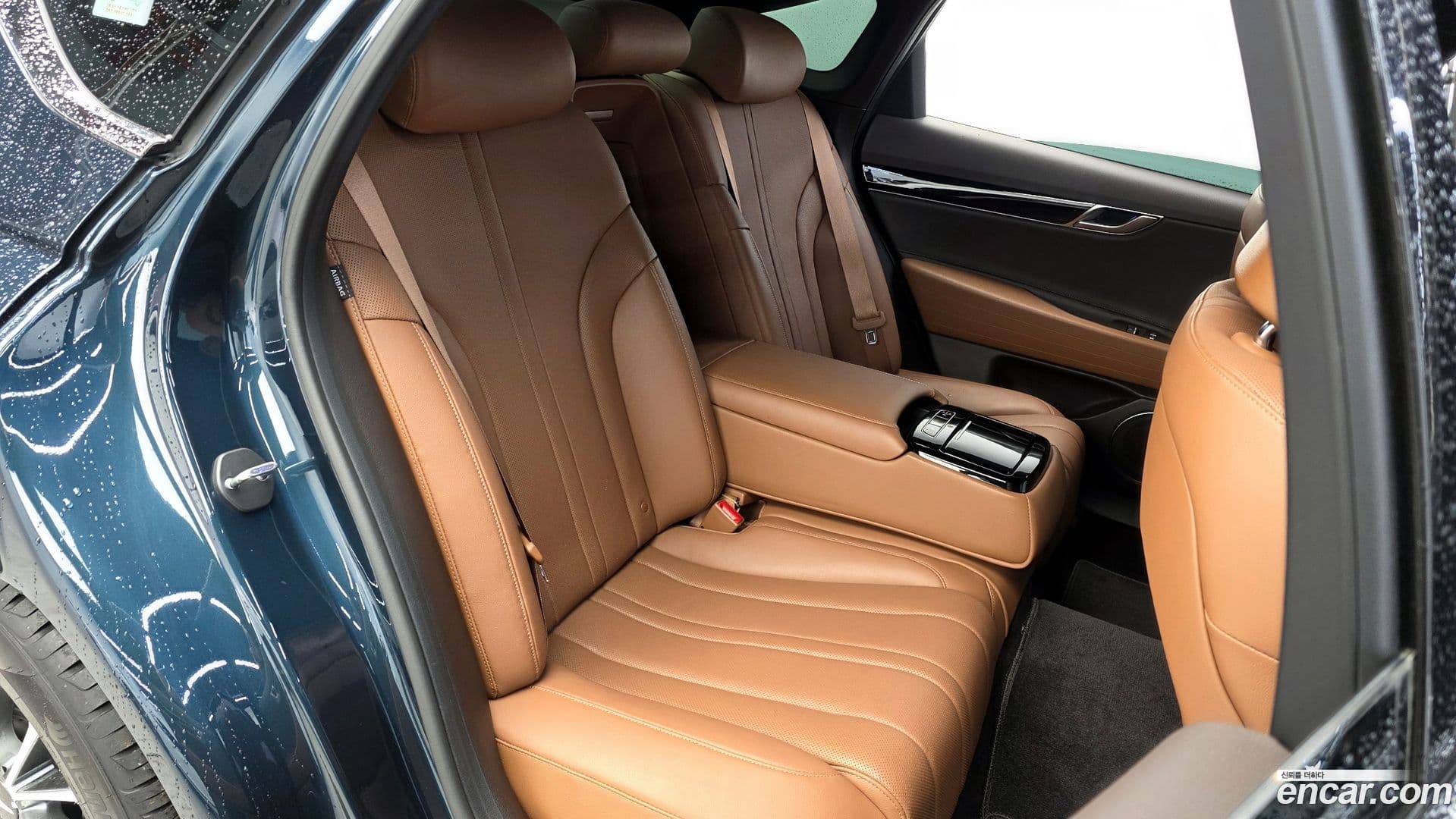 Main__Slider__Photo:G80 Genesis 2022.2-11