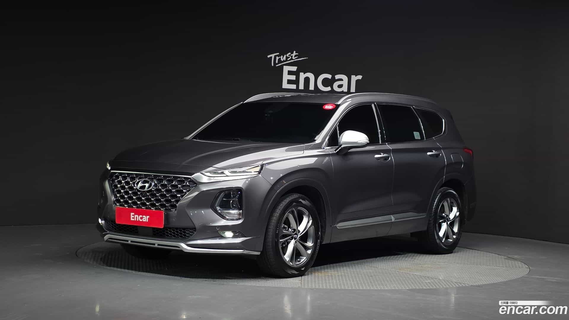 Santafe Hyundai 2018.6-OUTER-001