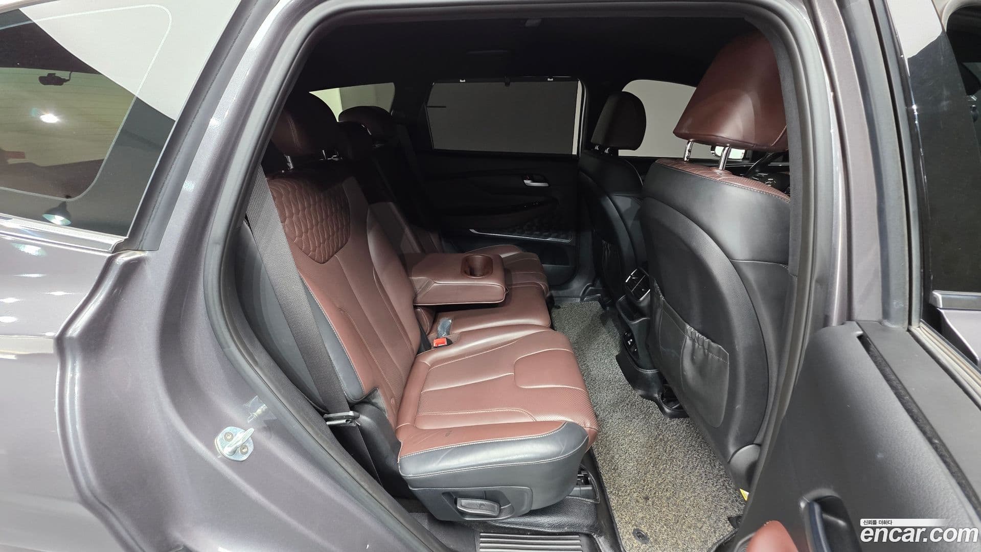 Main__Slider__Photo:Santafe Hyundai 2018.6-18