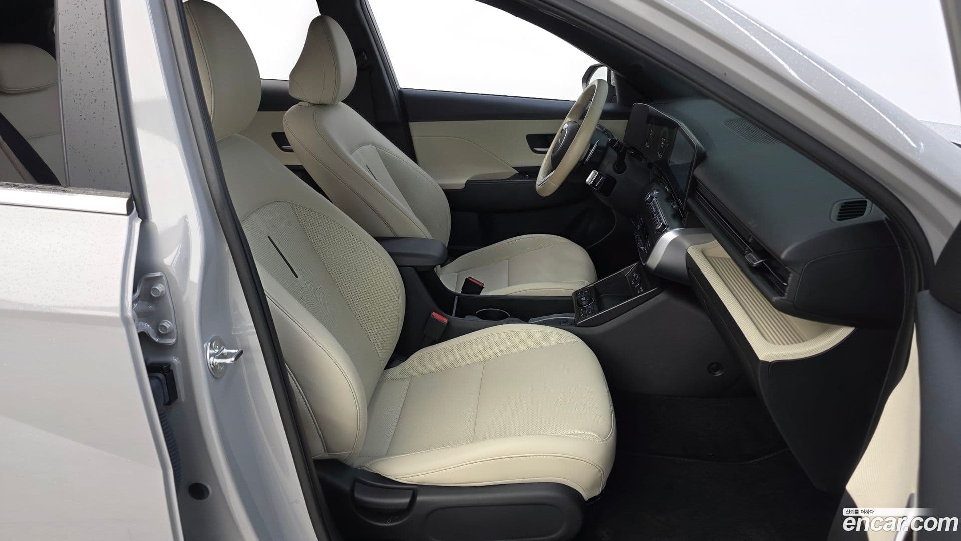 Main__Slider__Photo:Kona Hyundai 2024.11-10