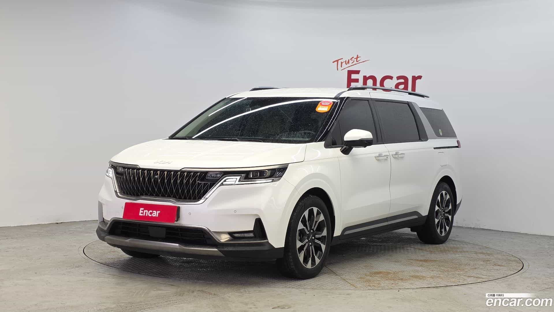 Canival Kia 2023.2-OUTER-001