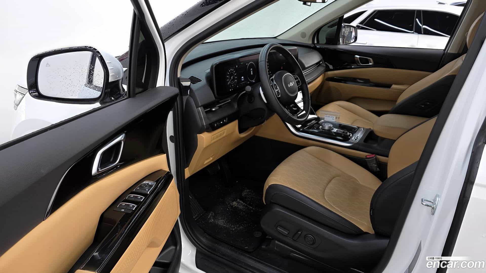 Canival Kia 2023.2-INNER-010