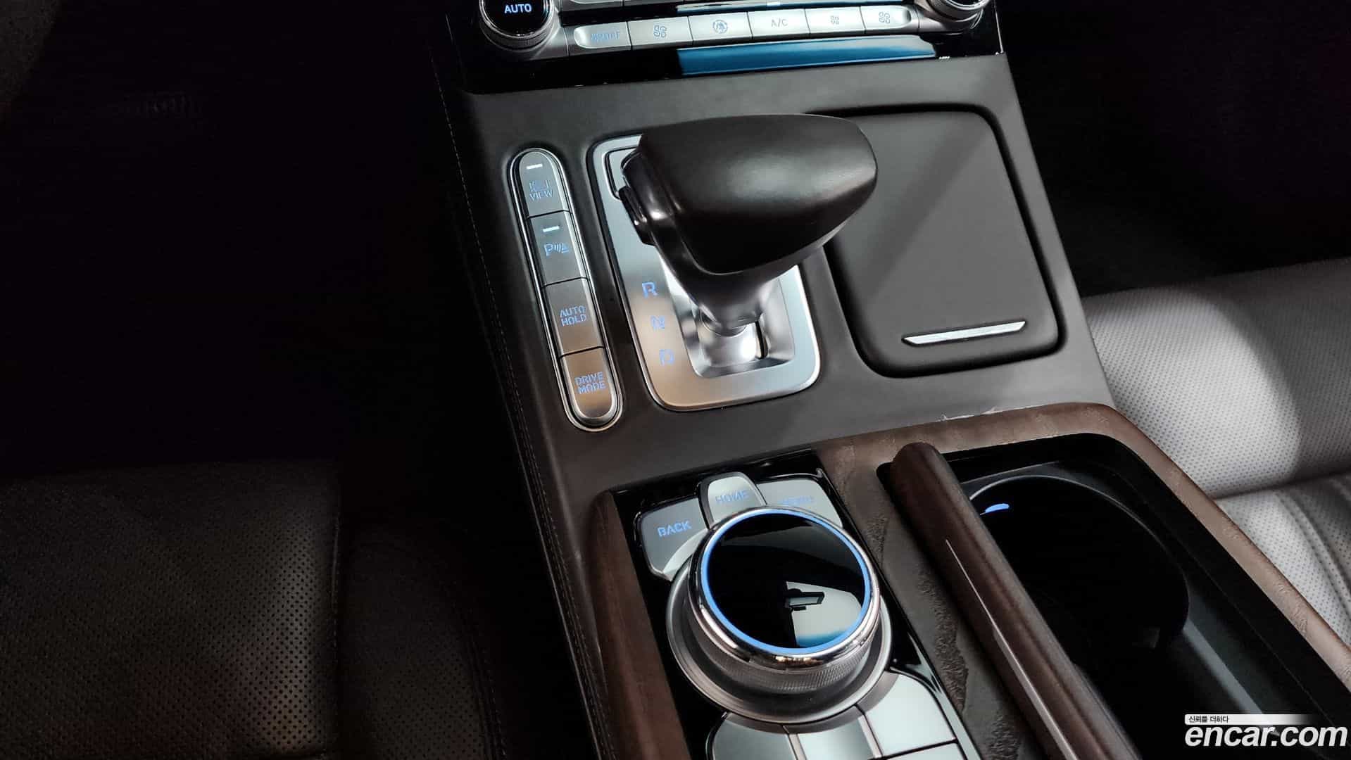 G90 Genesis 2021.0-INNER-009