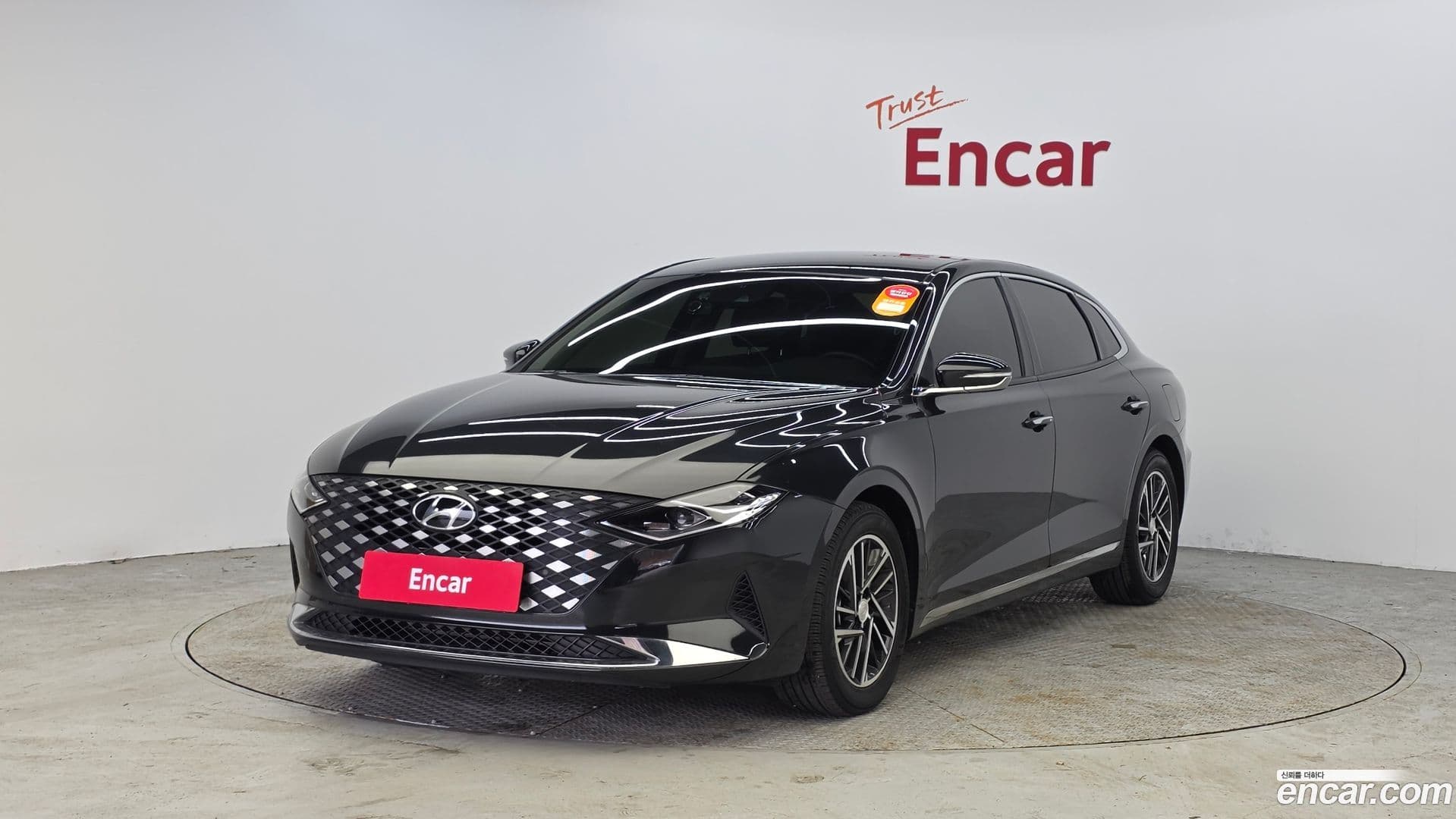 Main__Slider__Photo:Grandeur Hyundai 2022.2-0