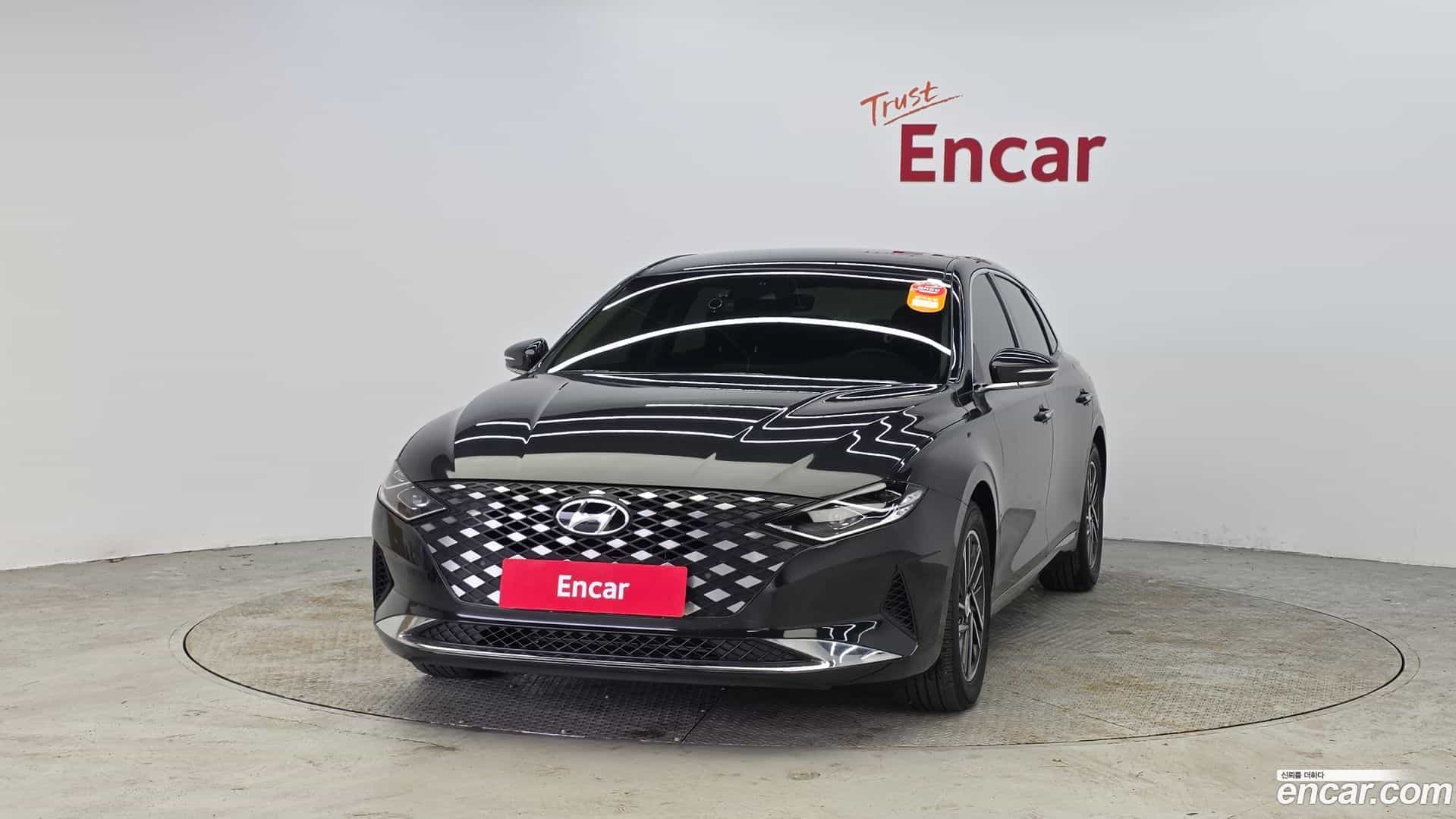 Grandeur Hyundai 2022.2-OUTER-003