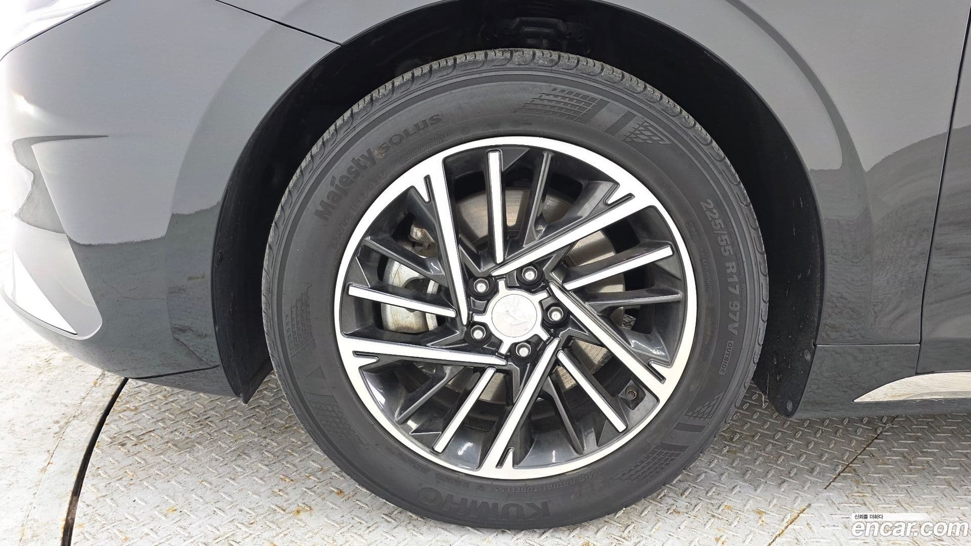 Main__Slider__Photo:Grandeur Hyundai 2022.2-4