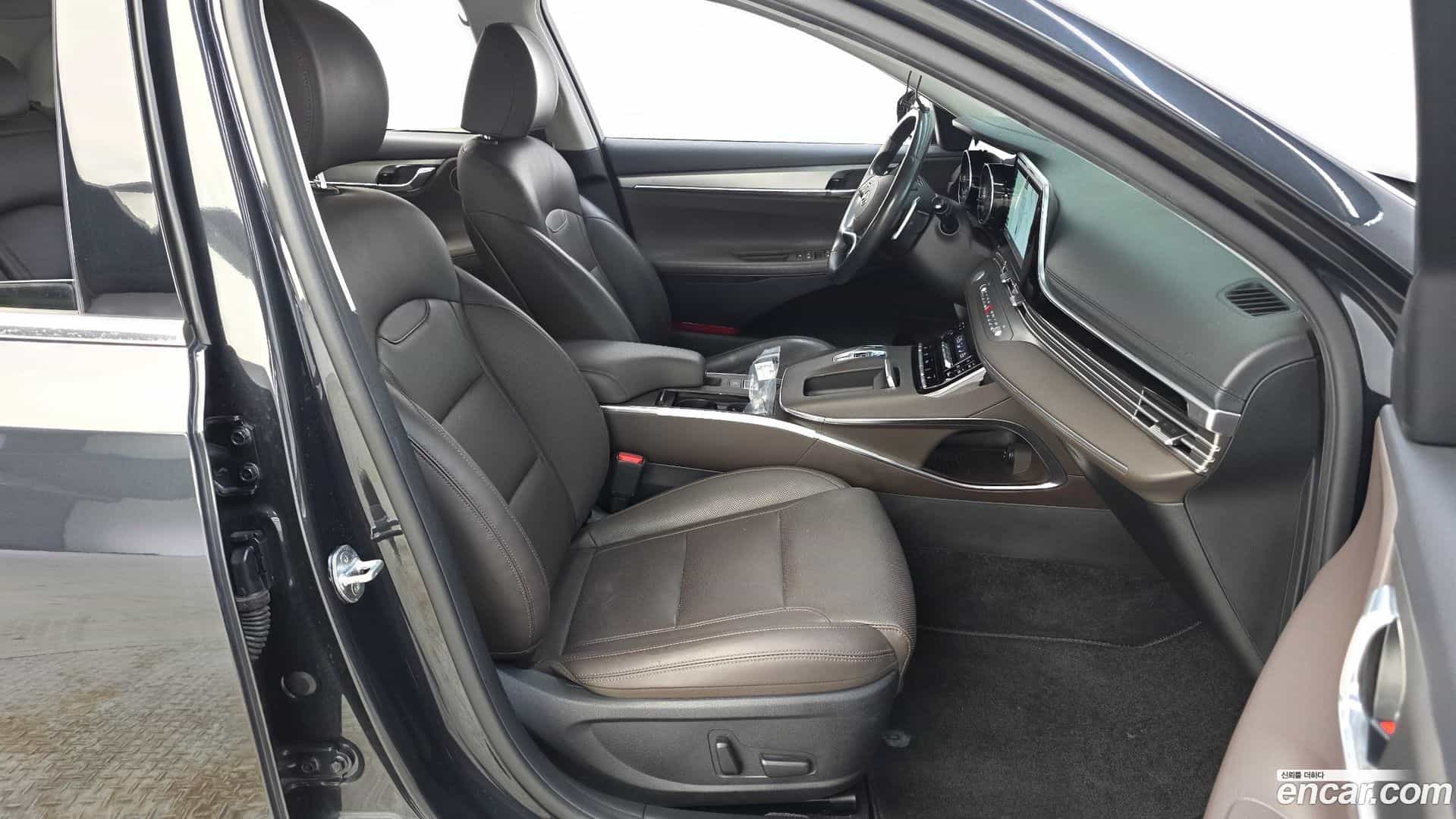 Grandeur Hyundai 2022.2-OPTION-015