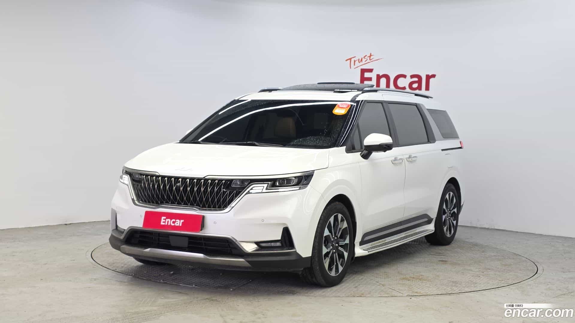 Canival Kia 2023.2-OUTER-001