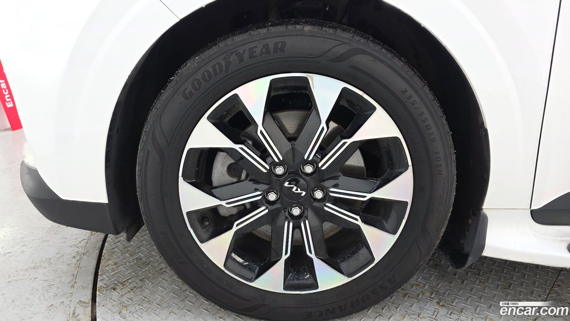 Main__Slider__Photo:Canival Kia 2023.2-4