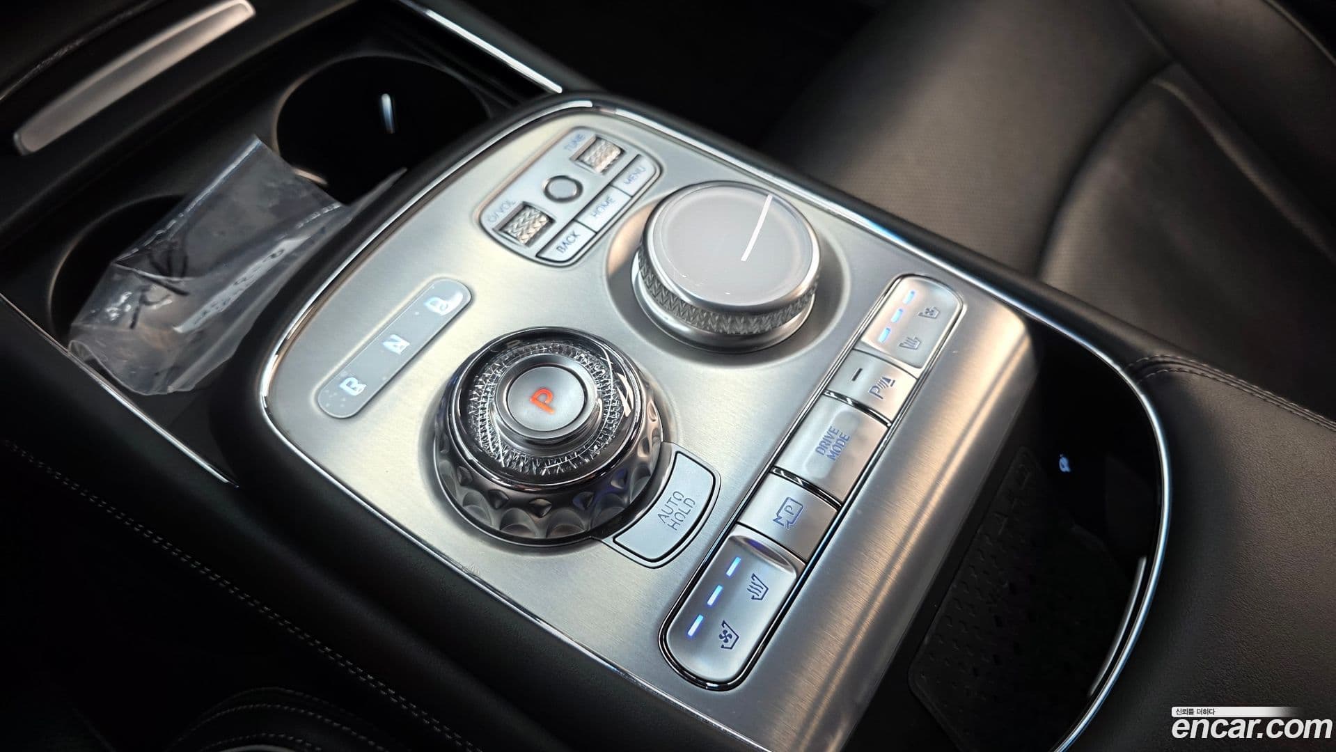 Main__Slider__Photo:G90 Genesis 2022.2-8