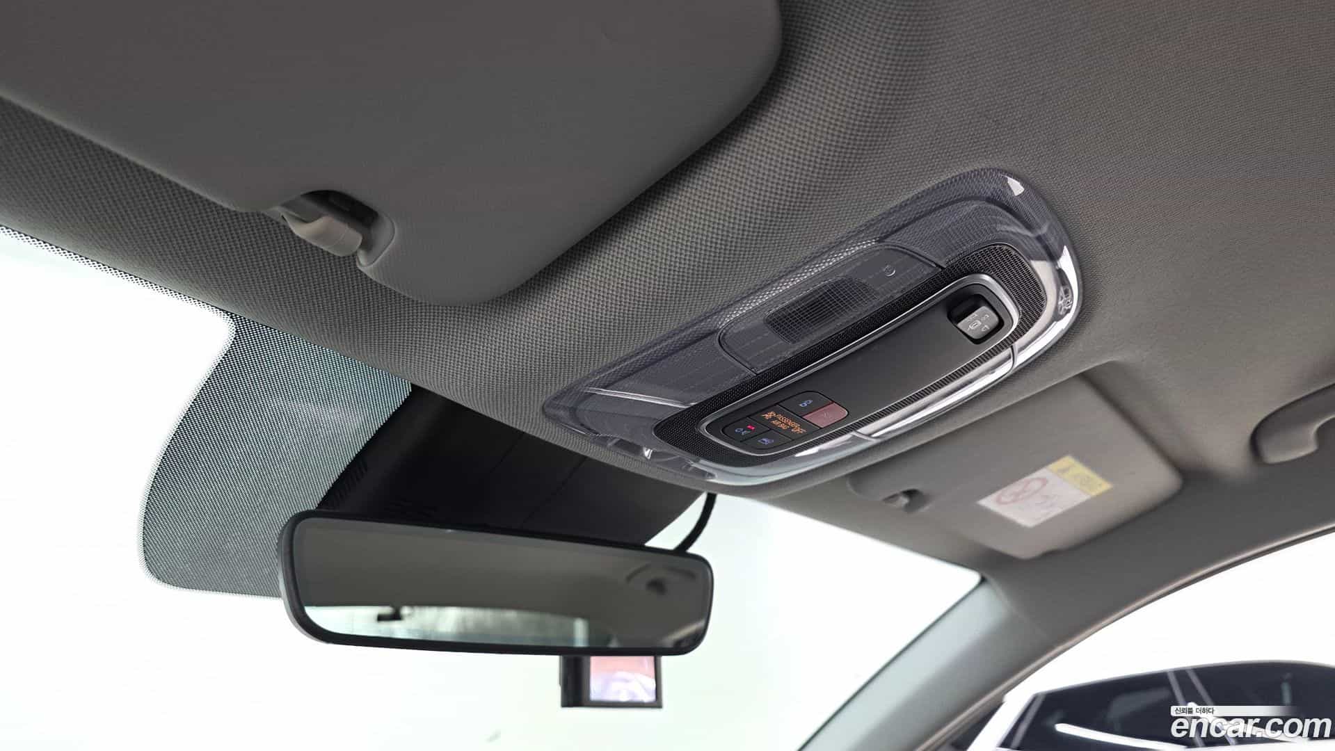 AVANTE Hyundai 2022.2-OPTION-021